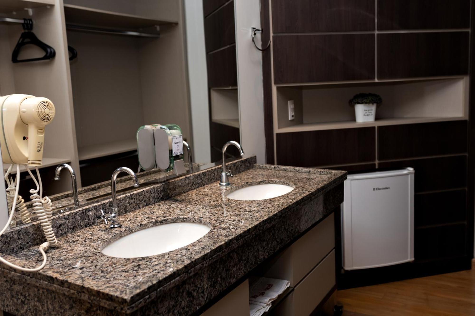 Goldmen Business Cianorte Hotel Kültér fotó